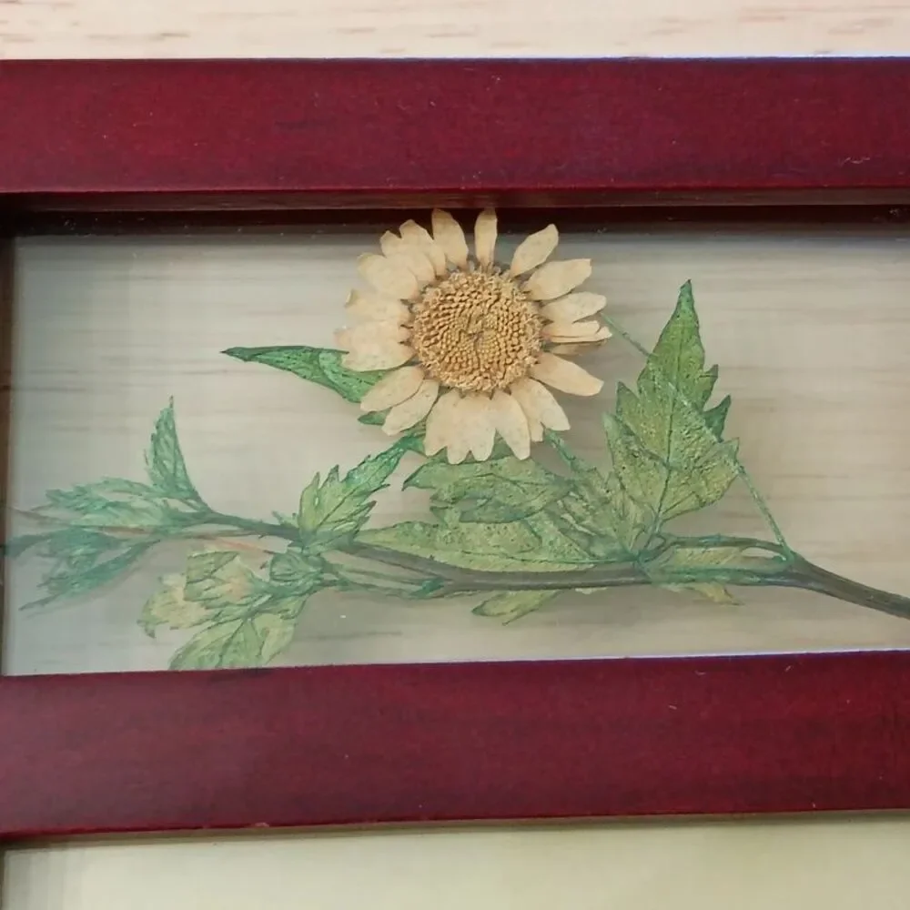 Vintage Kenrich Wood Works Collection Dried Flowers Wood Picture Frame